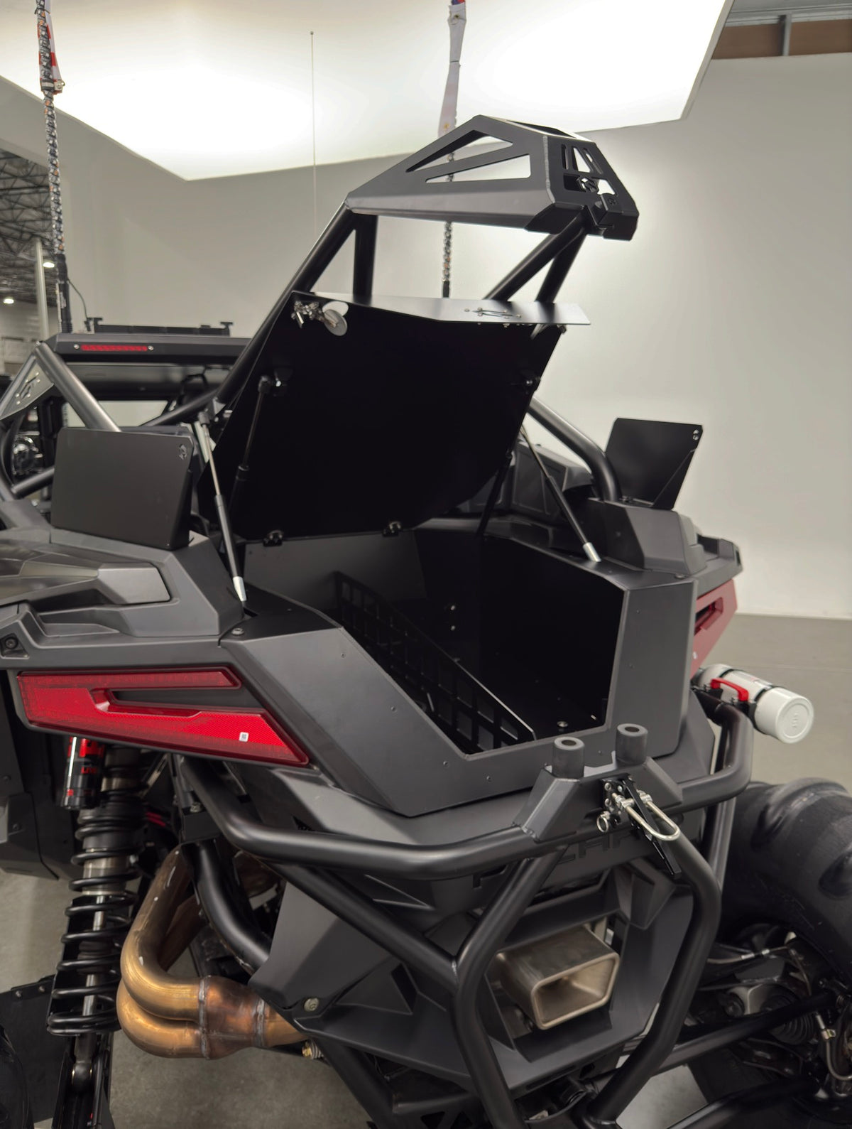 Golf R Rear Box POLARIS PRO R CARGO BOX – Geiser Performance